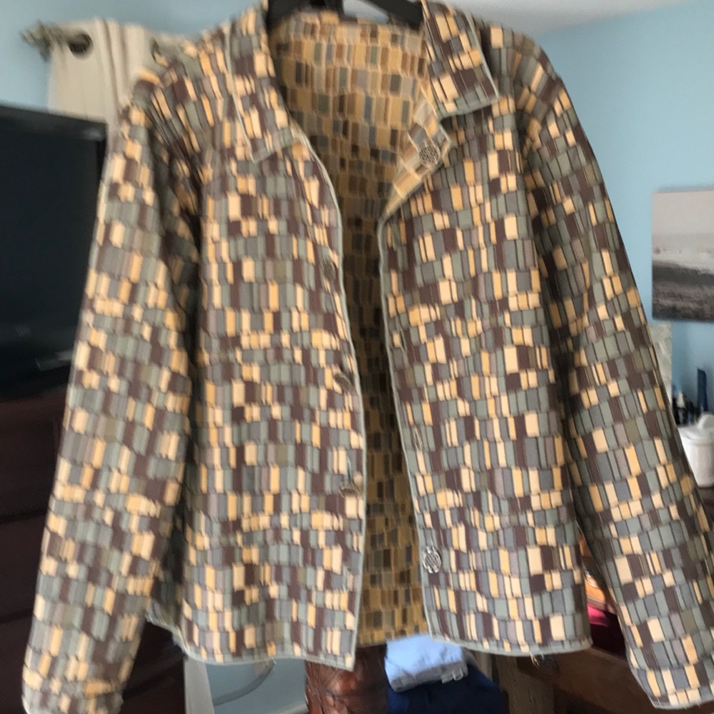 Woman’s Reversible Jacket. Excellent Condition. - image 2